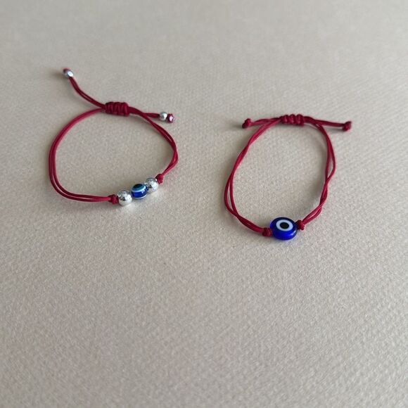 Red String Bracelets with Evil Eye Charm R887 - Picture 2 of 2